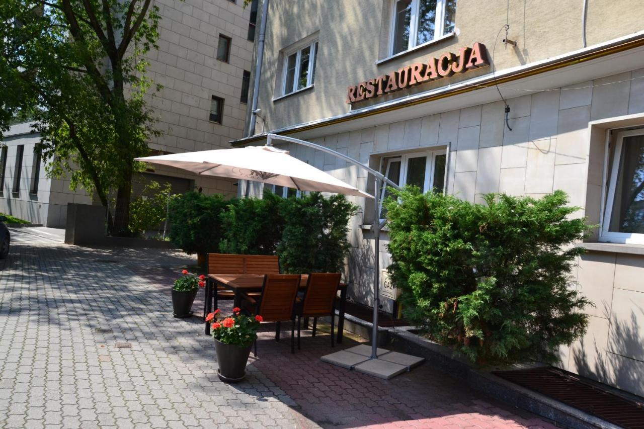 Karat Bed and Breakfast Warszawa Eksteriør billede